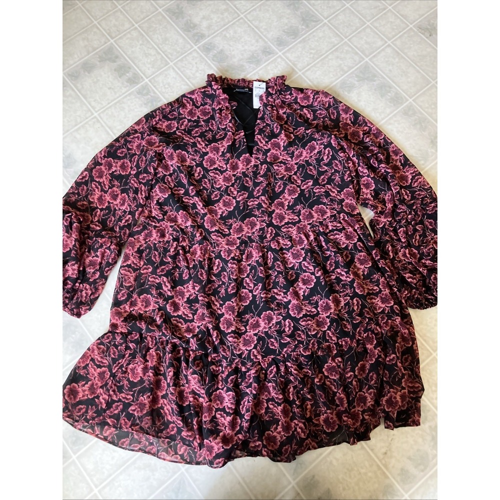 Romantic Express Long Sleeve Floral Print Mini Dress sz Medium Black Pink Floral
